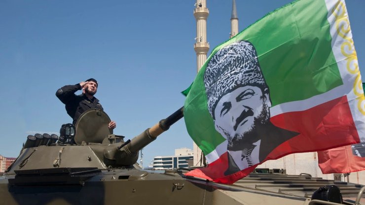 кадиров, кадировці, армія кадирова, кадиров на війні, кадиров озброєння, кадиров глава чечні, особиста армія рамзана кадирова, кадиров ахмат, ахмат сила