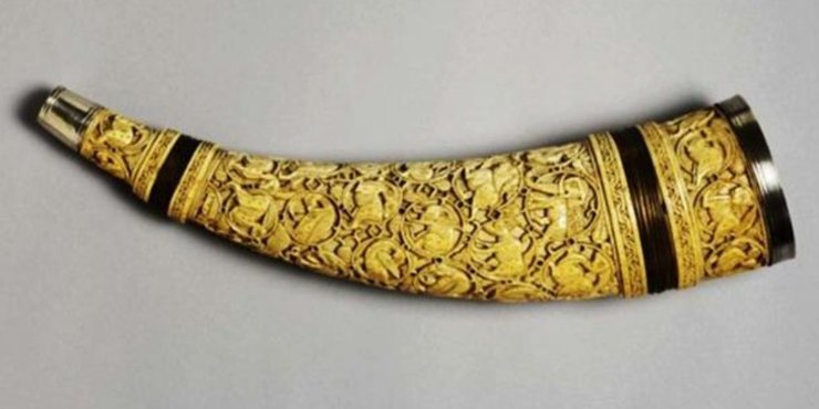 Бойовий ріг, ріг Оліфан, антикваріат, аукціон