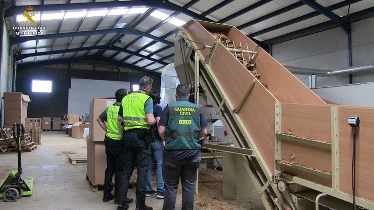 поліція іспанія заводи