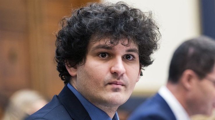 биржа FTX,  банкротство FTX, бэнкман-фрид, миллиардеры, крах миллиардеров, рейтинги forbes, самые богатые люди в мире, миллиардер банкрот, история банкротства, как теряют деньги, как миллиардеры теряют свои состояния, как потерять богатство