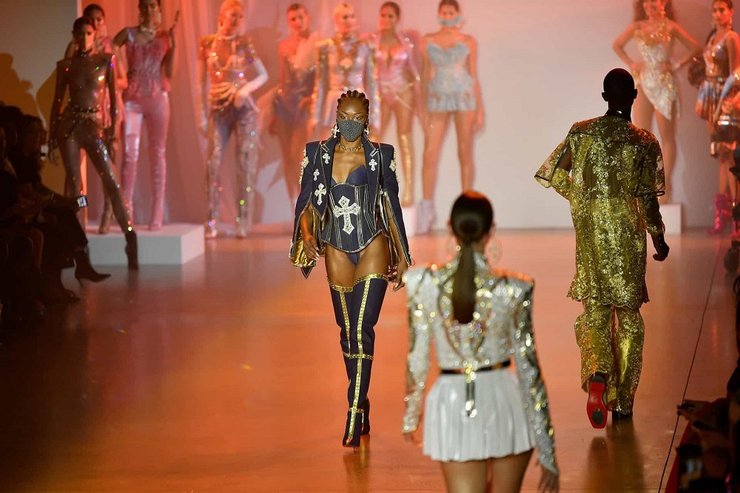 Мода пандемия фото, коронавирус фото, карантин мода фото