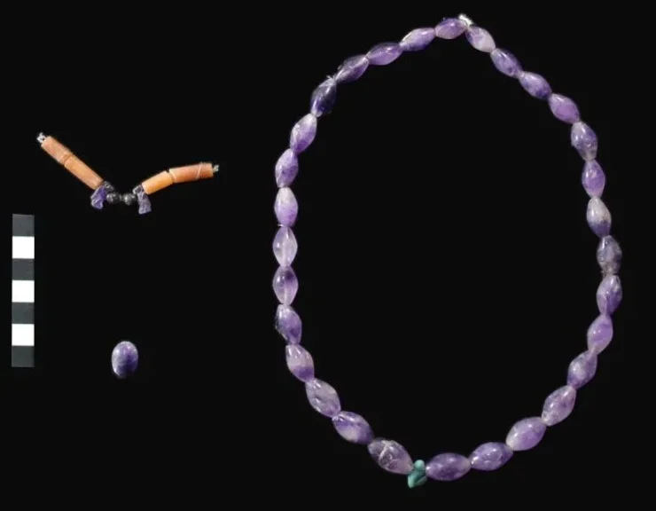 археологи, археология, раскопки, находка, Египет, ученые, Луксор, гробница, захоронение, артефакты, некрополь, Среднее царство, украшения, исследования