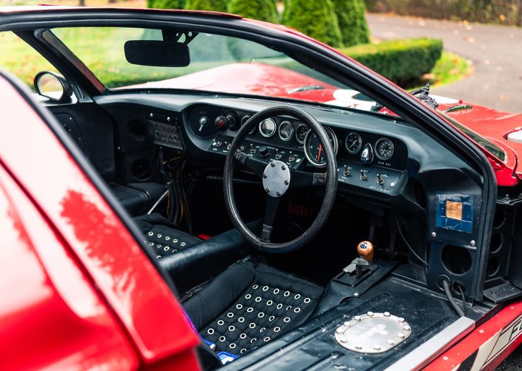 Салон Ford GT40