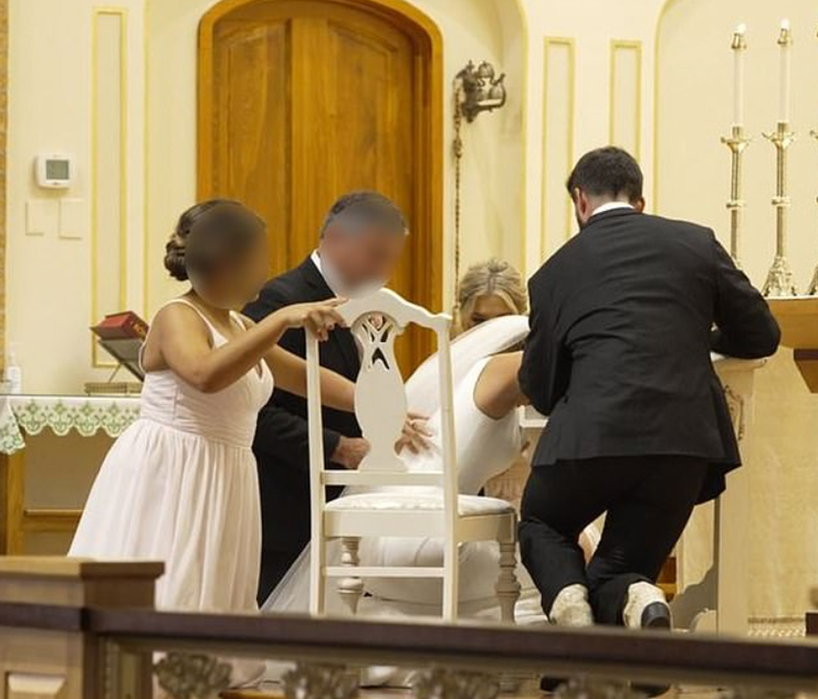 Невеста потеряла сознание, свадьба, курьезы во время венчания, приколы, США, бракосочетание, брак