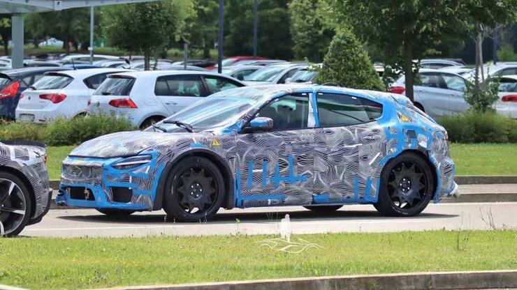 електромобіль Ferrari, перший електромобіль Ferrari