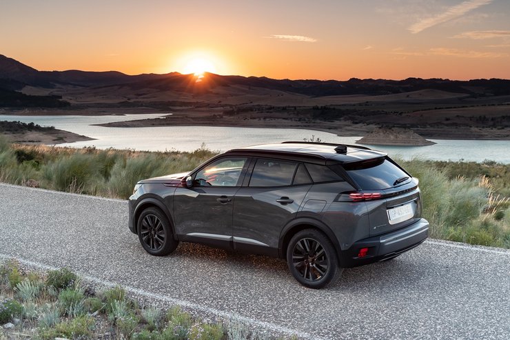 Peugeot e-2008, Peugeot 2008, новый Peugeot e-2008, электромобиль Peugeot, кроссовер Peugeot