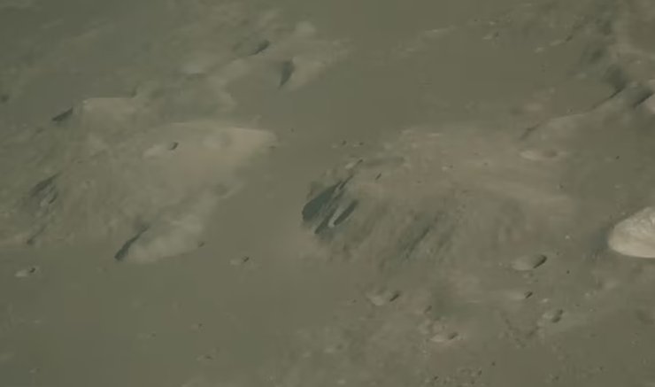 Луна, холмы, купола Груйтуйзена