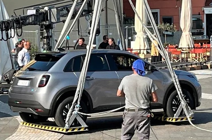 Fiat 600, новый Fiat 600, кроссовер Fiat, электромобиль Fiat