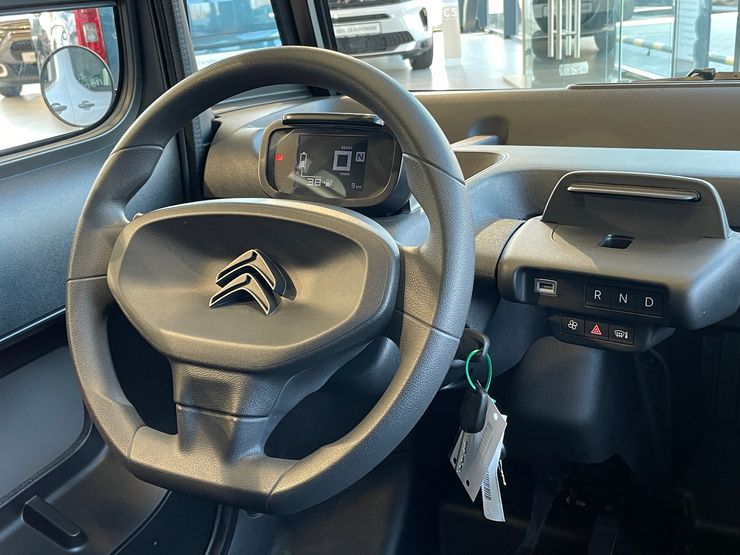 салон Citroen Ami, новый Citroen Ami, Citroen Ami 2025, электромобиль Citroen