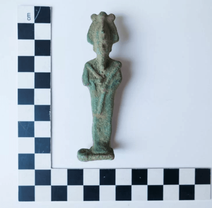 музей, Варшава, семья Кленевских, египетская бронзовая статуэтка, пшеворская культура, археология, находка, древние люди, польша, раскопки