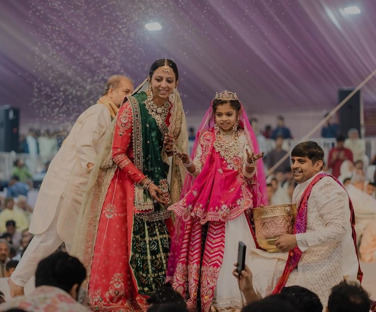 Деванші Сангві, восьмирічна черниця, джайнізм, черниця, чернечий орден, індія