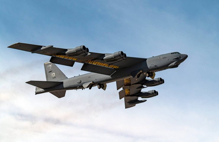 b-52