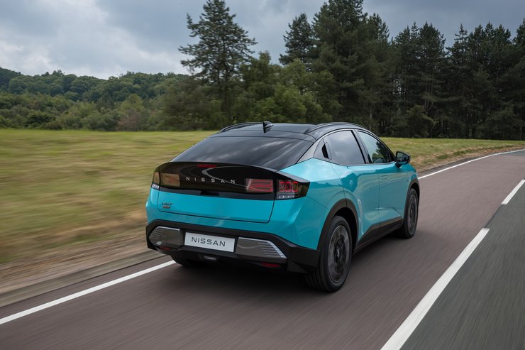 електромобіль ніссан ліф, Nissan Leaf, новий Nissan Leaf, Nissan Leaf 2026, кросовер Nissan, електромобіль Nissan Leaf