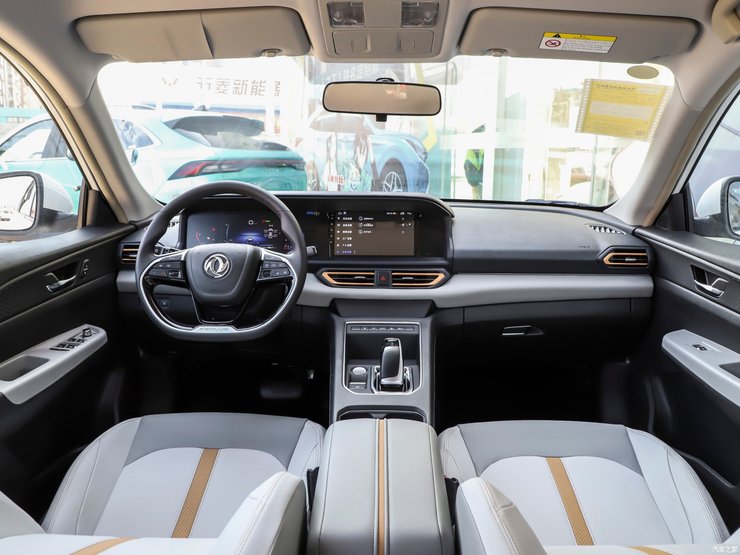 Dongfeng Aeolus E70 Pro, Dongfeng Aeolus E70, китайський електромобіль, новий Dongfeng Aeolus E70, Nissan Sylphy