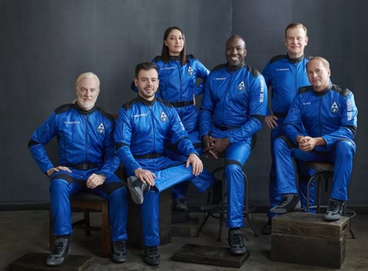 Экипаж миссии NS-21