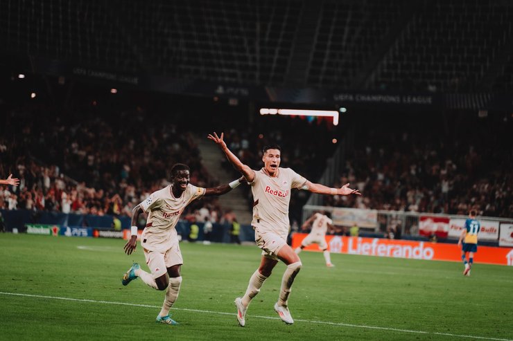 зальцбург динамо, реб булл зальцбург динамо, лига чемпионов,