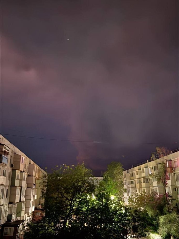 фото диму у Єйську 15 травня