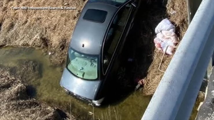 Авария, 6 дней в машине, женщина попала в ловушку, пропавшая женщина, была найдена живой, отключенный телефон, женщина попала в аварию