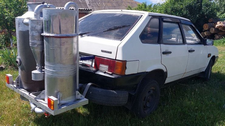 Лада на дровах, авто на дровах, авто з газогенератором, авто з ГБО, ВАЗ-2109