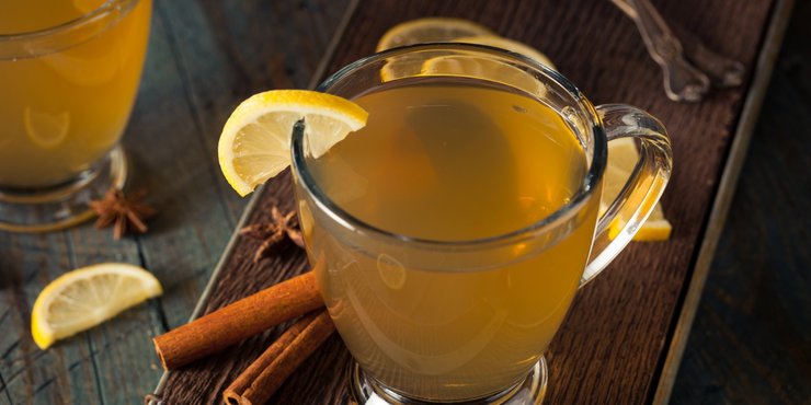 теплый напиток с виски