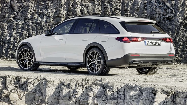 Mercedes-Benz E-Class All-Terrain 2024