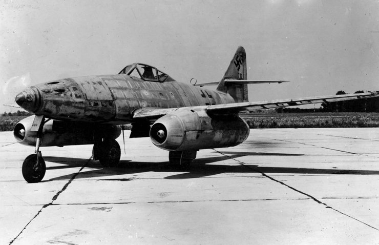 Немецкий самолет Me 262