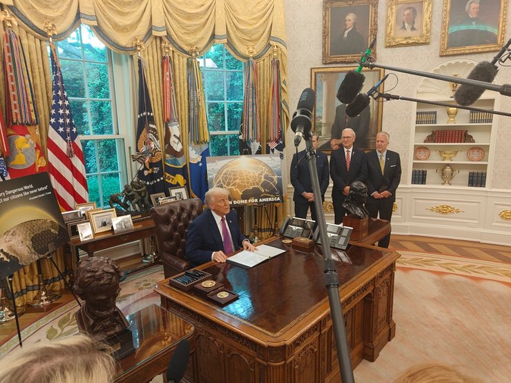 дональд трамп золотой купол