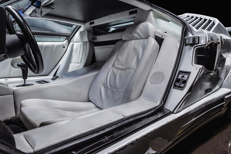 Lamborghini Countach, авто из фильма волк с уолл-стрит, волк с уолл-стрит,  суперкар Lamborghini, леонардо ди каприо