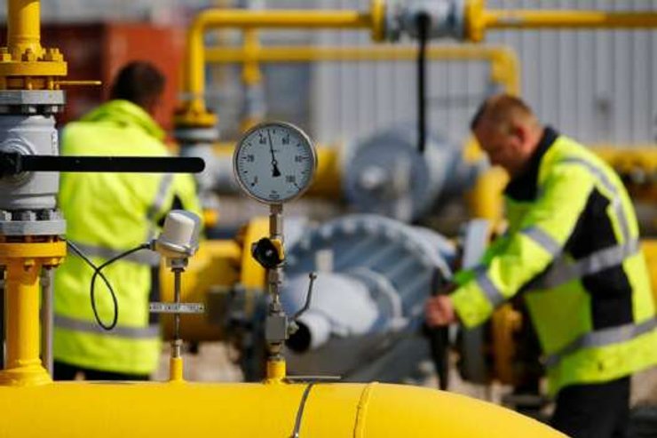 Из-за инцидента цена июльских фьючерсов на газ на хабе TTF в Нидерландах выросла сразу на 13% до самого высокого уровня в 2024 году — 439 долларов за тыс куб. м