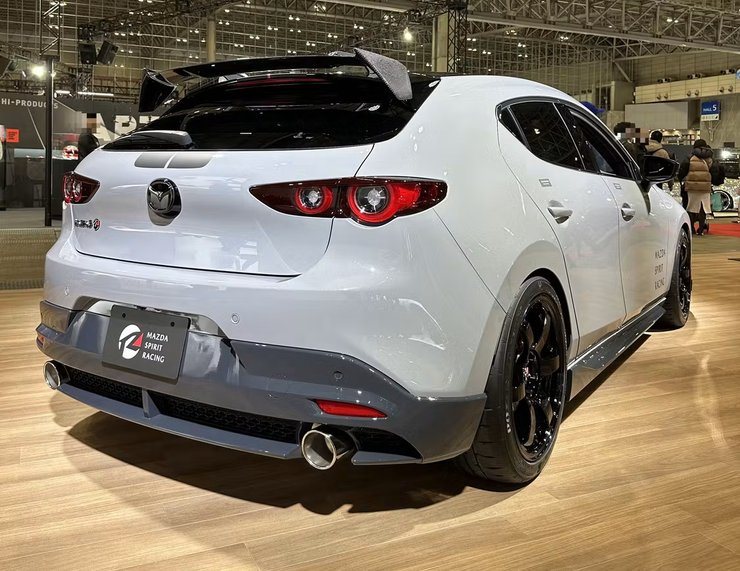 Mazda Spirit Racing 3