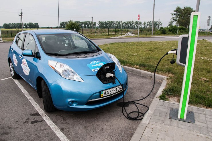 электромобили в Украине