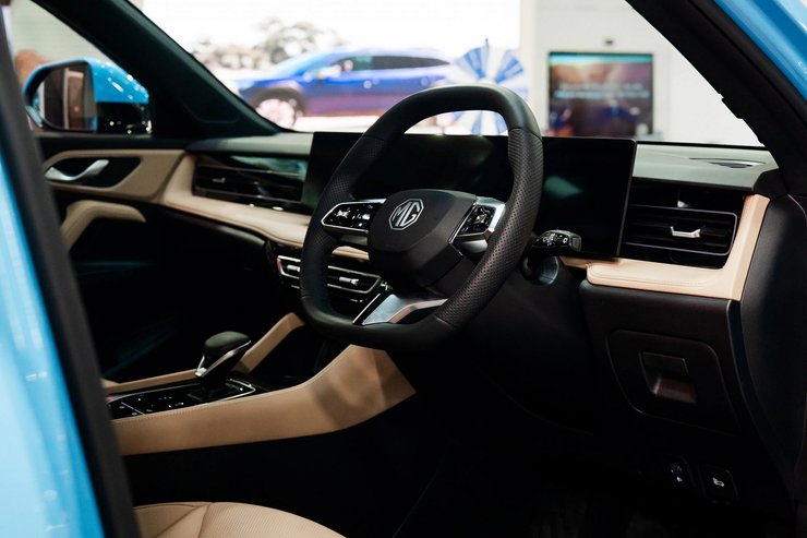 салон MG HS, новий MG HS, MG HS Hybrid+, Кросовер MG