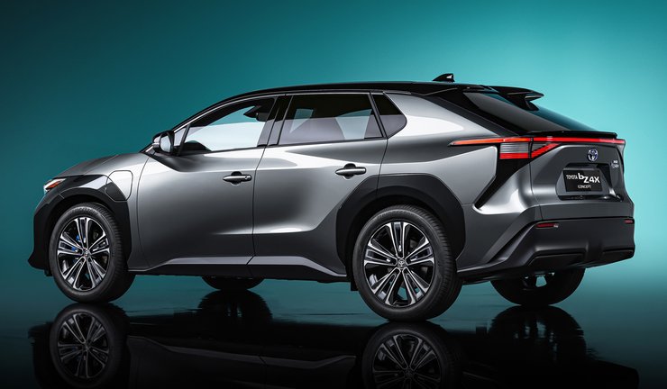 дизайн Toyota bZ4X