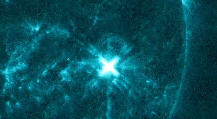 солнечная вспышка