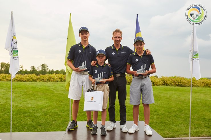 гольф, діти, Україна