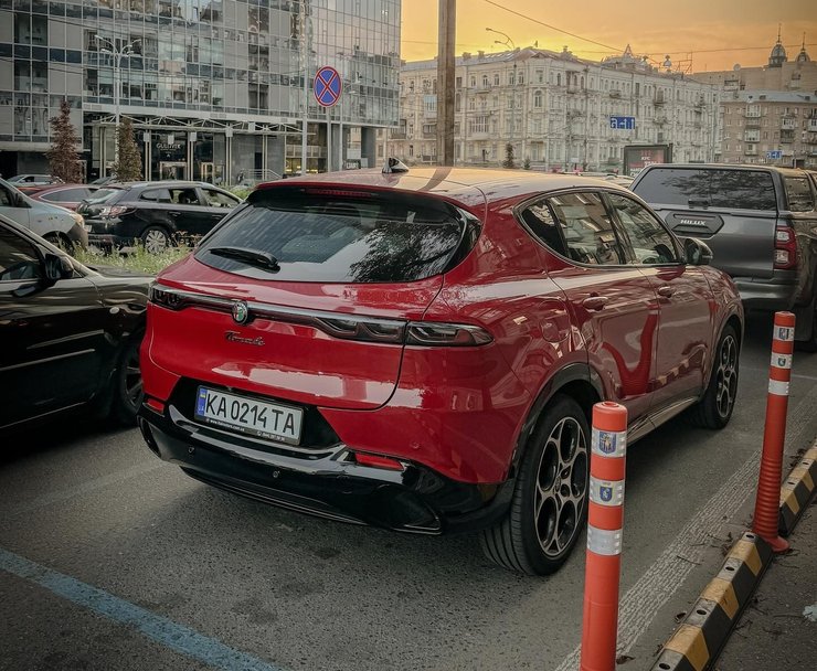нова Alfa Romeo Tonale, кросовер Alfa Romeo