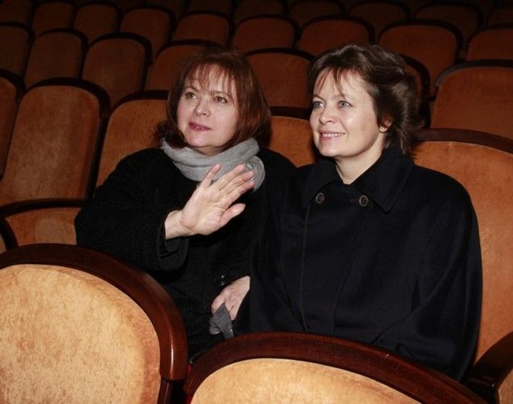 Либуше Шафранкова, либуше шафранкова с сестрой