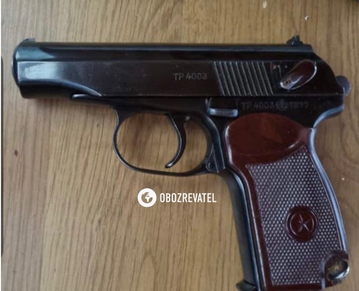 СБУ, Бакаев, пистолет