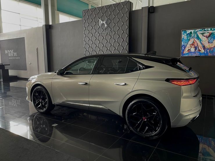 новый DS 4, DS 4, DS 4 2023, кроссовер DS 4, купе-кроссовер DS 4