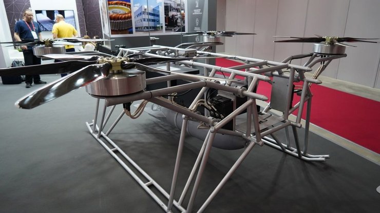 дрон Мотылек