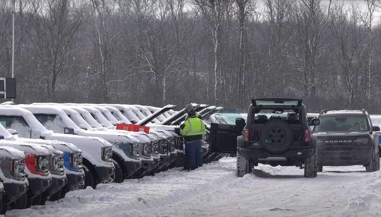Ford Bronco, новий Ford Bronco, Ford Bronco 2022, дефіцит мікрочіпів