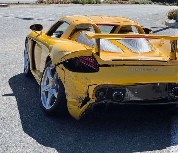 Porsche Carrera GT, суперкар Porsche, разбитый Porsche