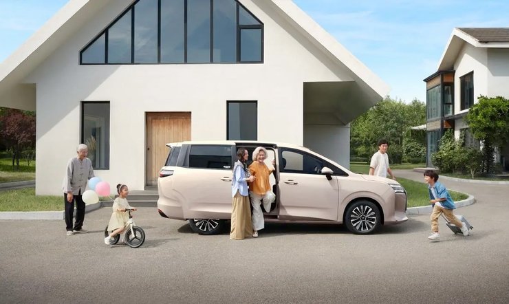 мінівен Wuling Xingguang 730