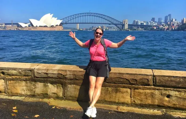 Как путешествовать бесплатно, не тратя деньги на дорогу, проживание, питание и экскурсии, опыт Клэр Стурзакер