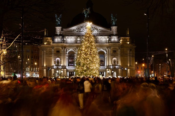 ялинка Львів