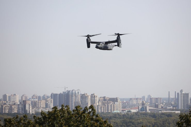 Американские конвертопланы над Киевом