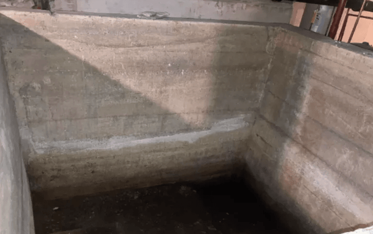 Резервуар у підвалі