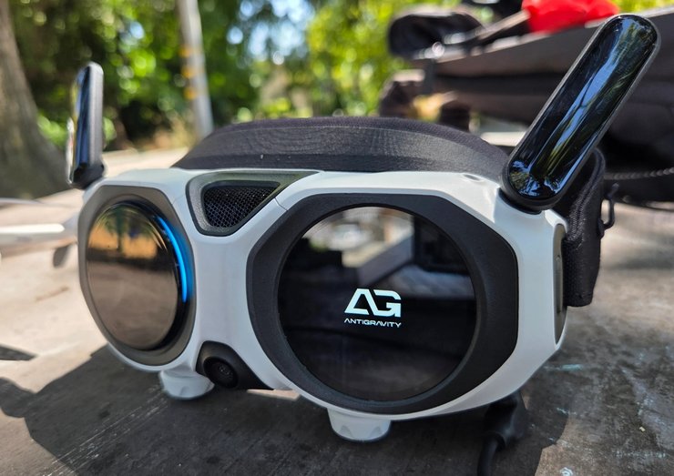 Очки для управления дроном Antigravity