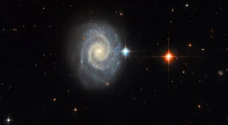 галактика MCG-01-24-014