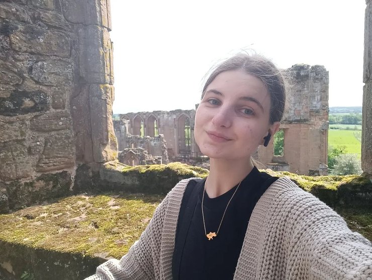 Камила Хрищенко